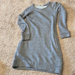 Sweatshirt dress